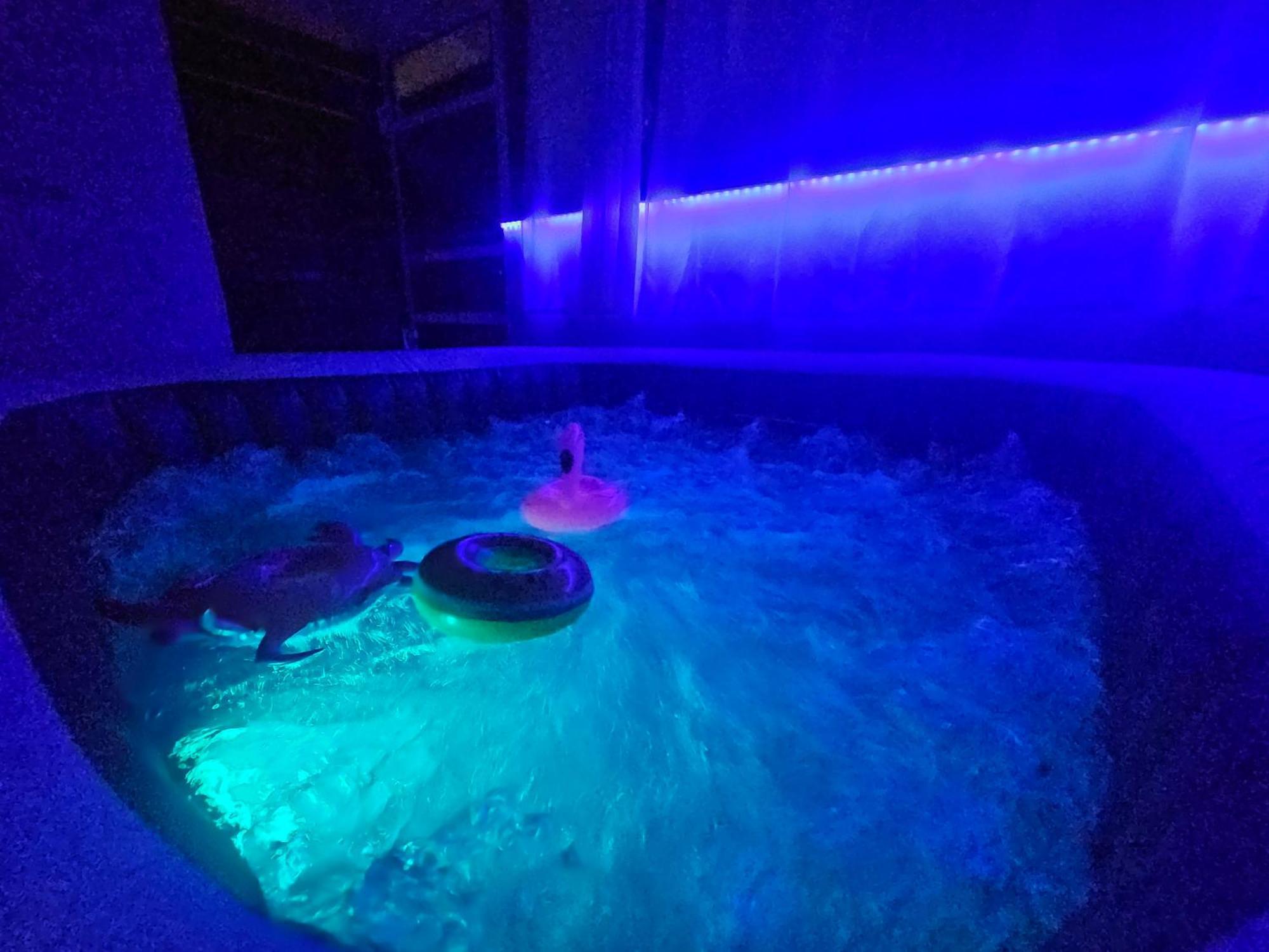 My Summerhouse With Jacuzzi Lejlighed *