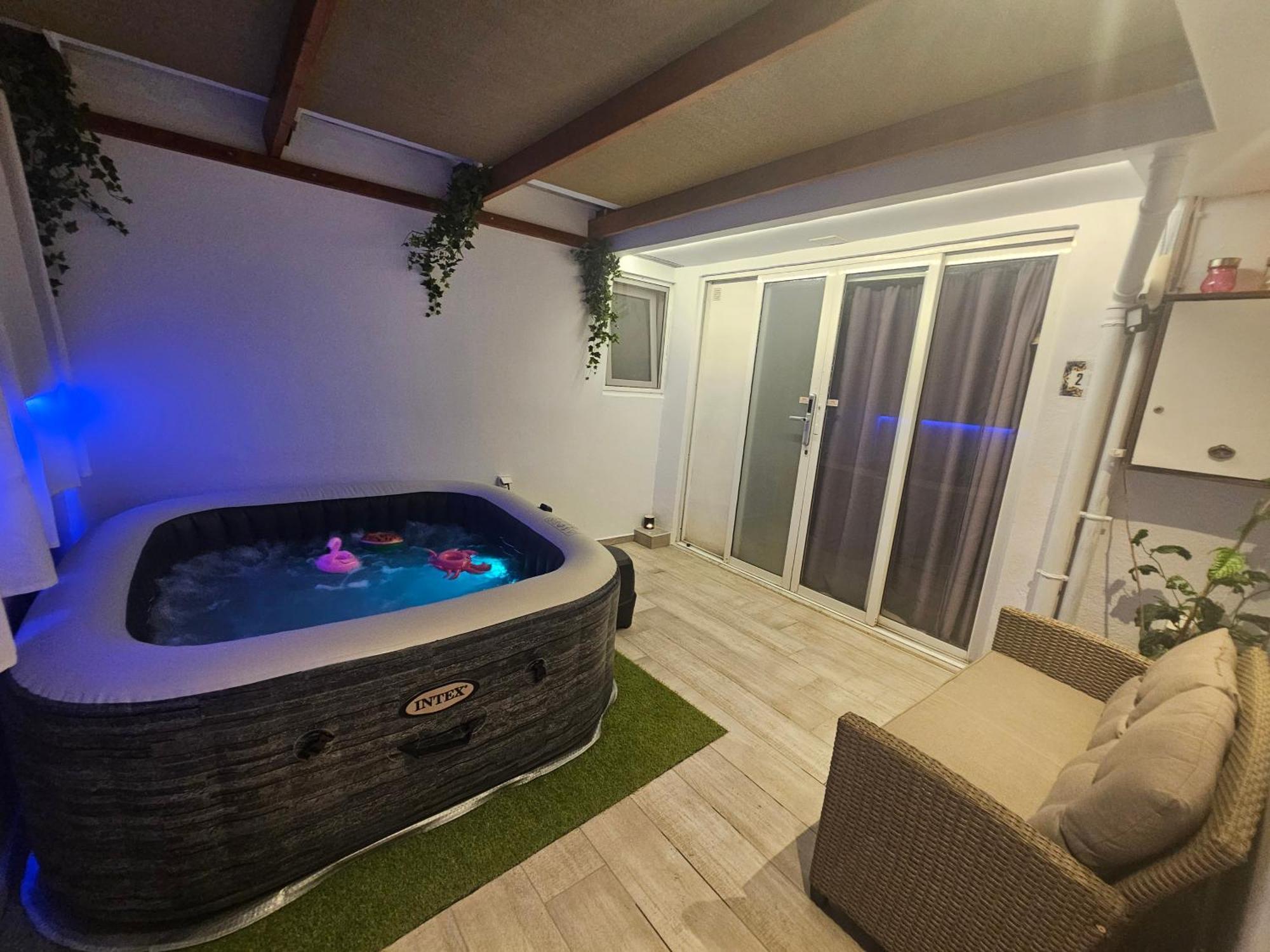 My Summerhouse With Jacuzzi