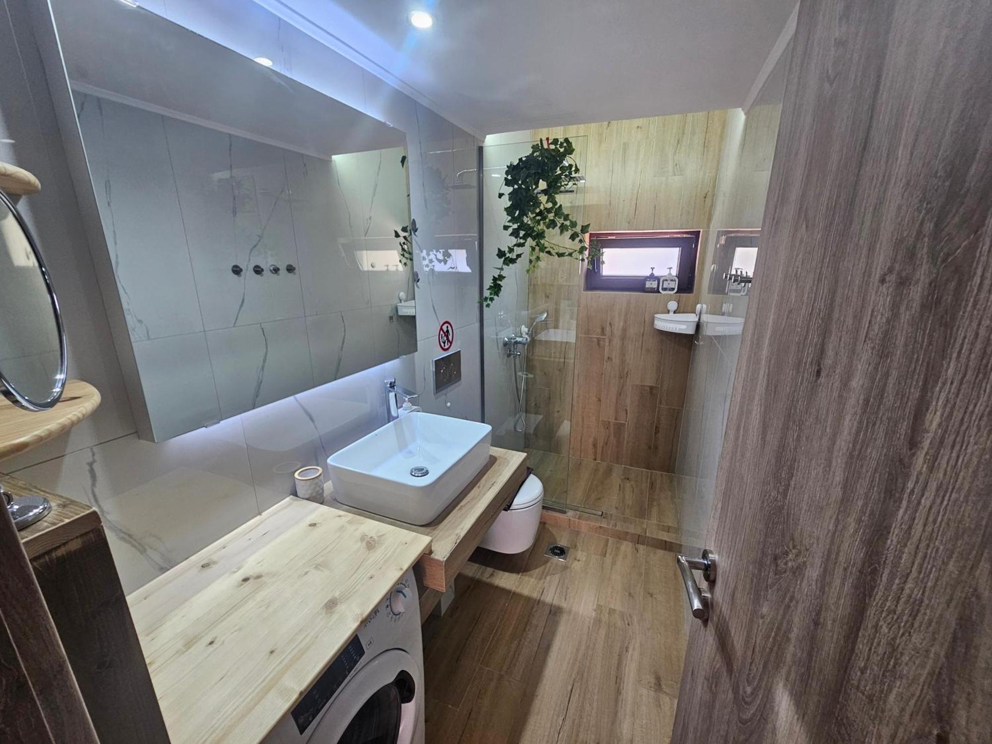 Lejlighed My Summerhouse With Jacuzzi *